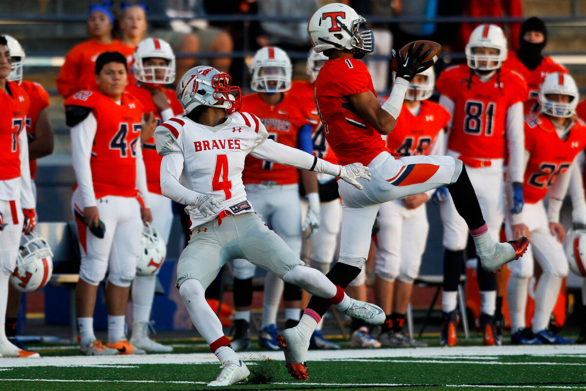 Timpview football survives against Bountiful to reach semifinals News